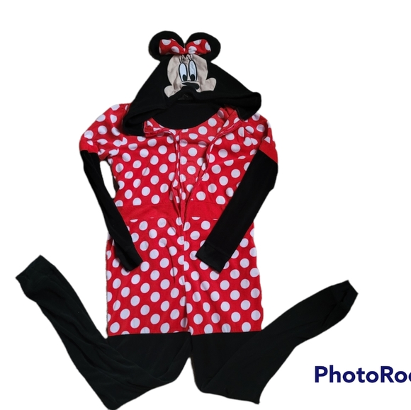 Disney Other - 💥DISNEY💥 MINIE MOUSE ONSIE PAJAMAS, CUTE! ❤️